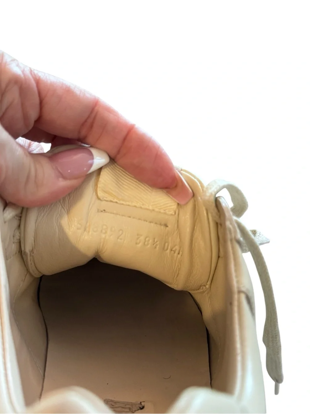 Gucci Rhyton Trainers with Vintage Logo
